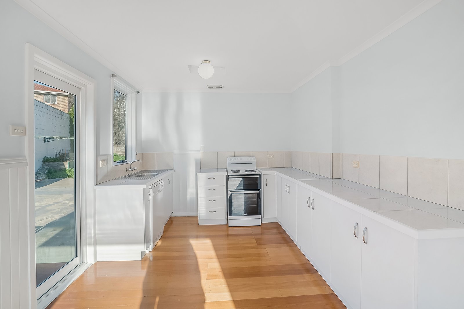 403 Cambridge Road MORNINGTON 2