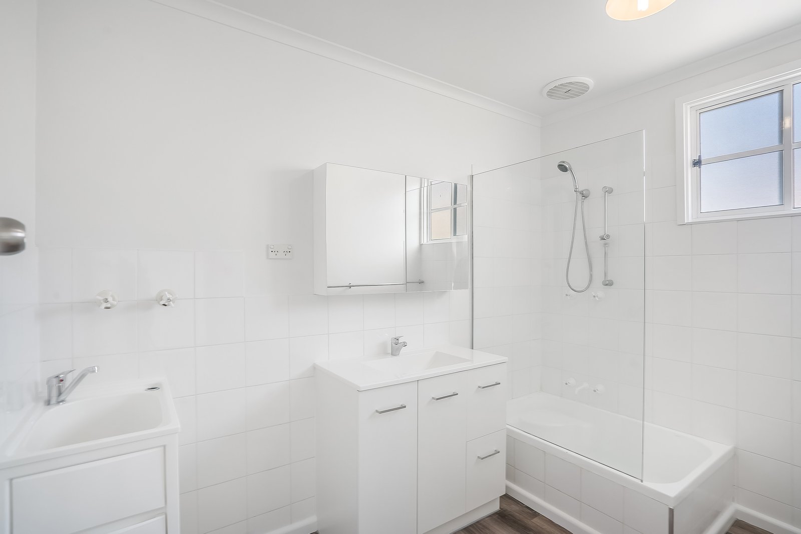 403 Cambridge Road MORNINGTON 9