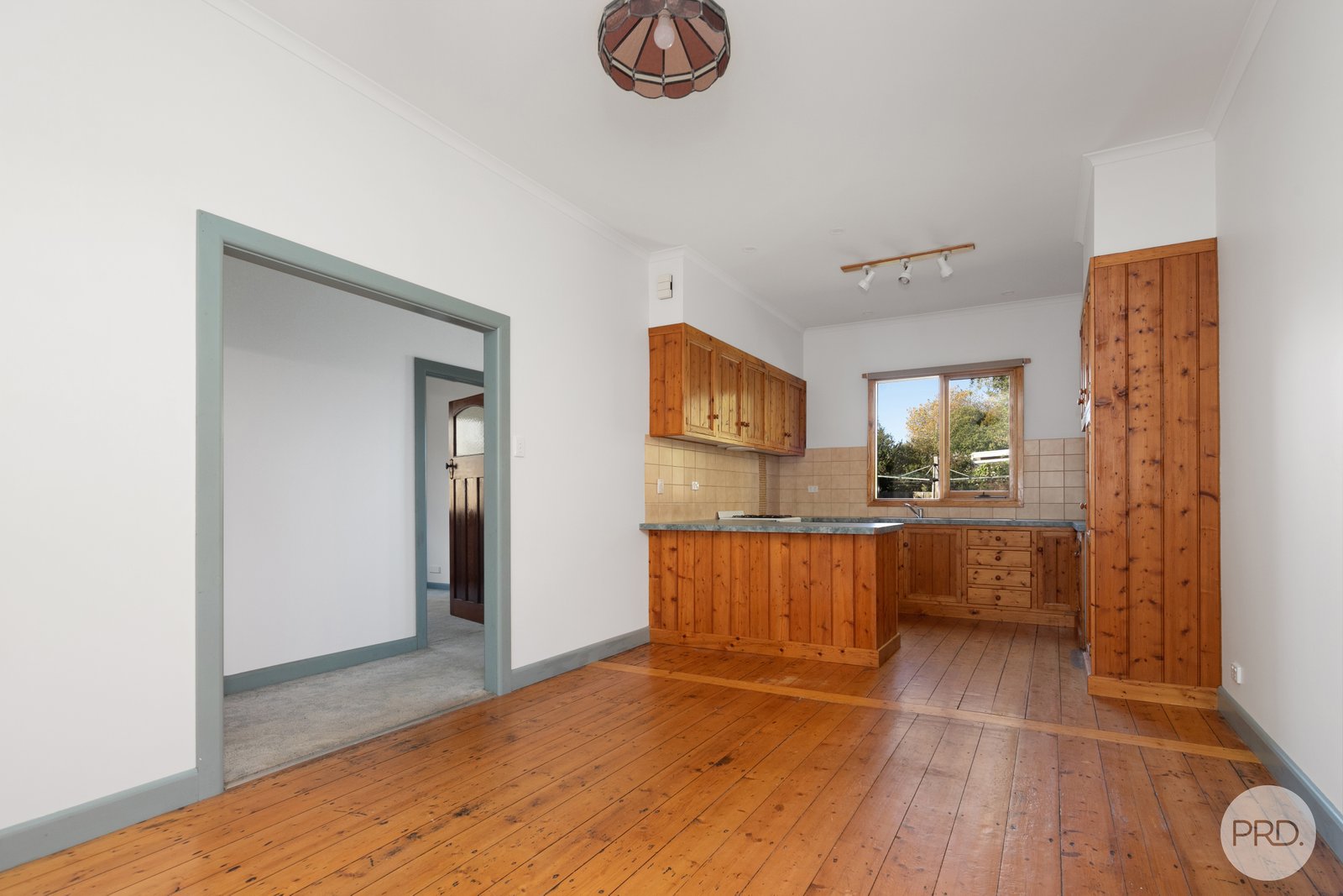 403 Drummond Street Sth  BALLARAT CENTRAL 3