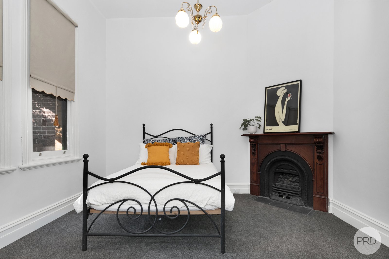 403 Lydiard Street North SOLDIERS HILL 3