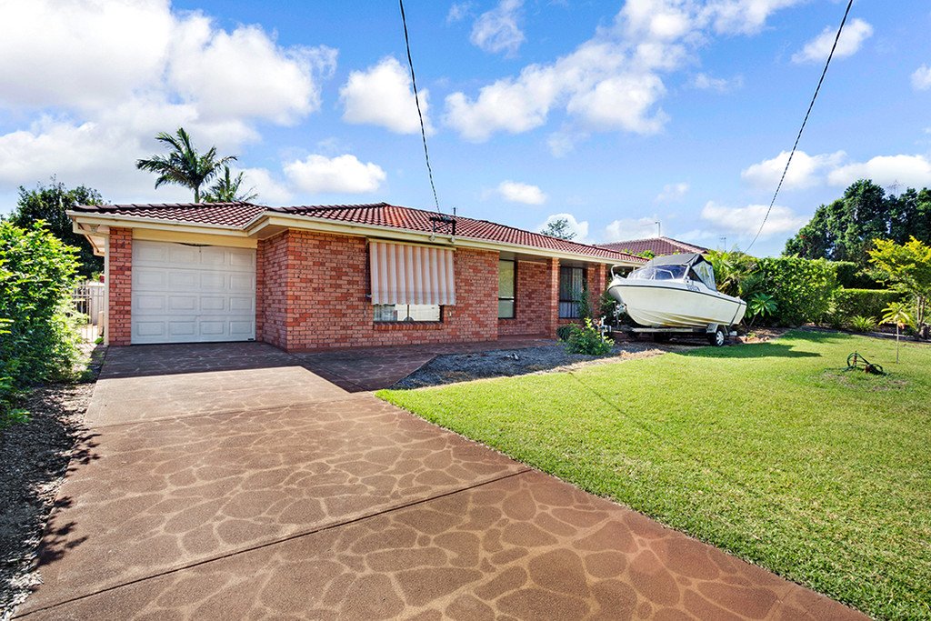 403 Soldiers Point Road SALAMANDER BAY 1