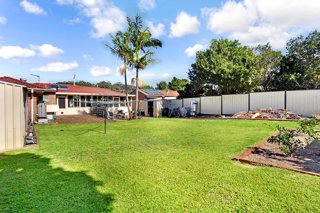 403 Soldiers Point Road SALAMANDER BAY 4