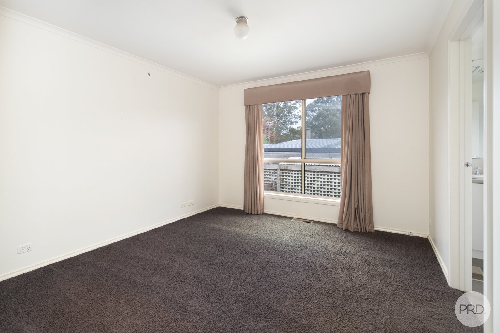 403 Tinworth Avenue MOUNT CLEAR 5