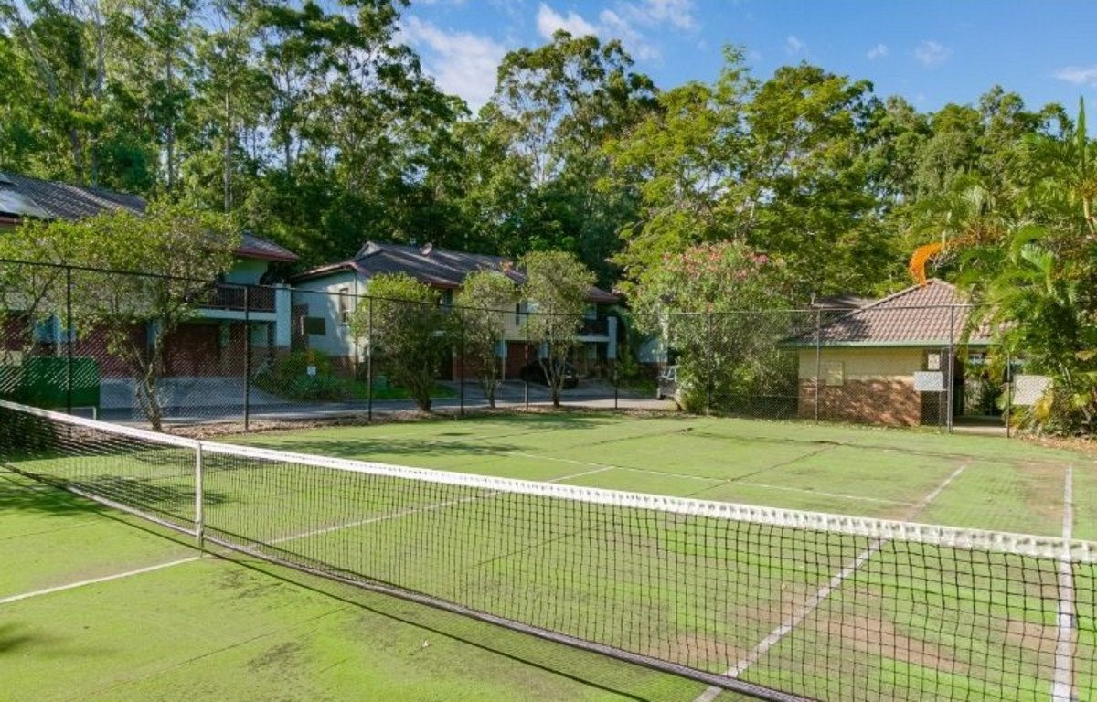 40/31 Simpsons Road Elanora 18