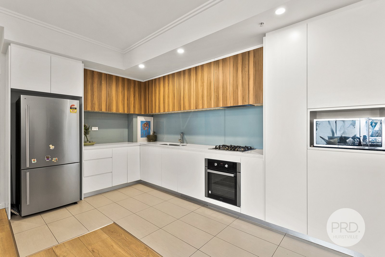 403/18 Woodville Street HURSTVILLE 4