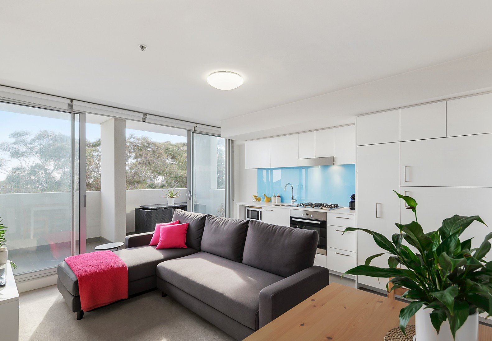 Gallery: 403/2 Willis Lane