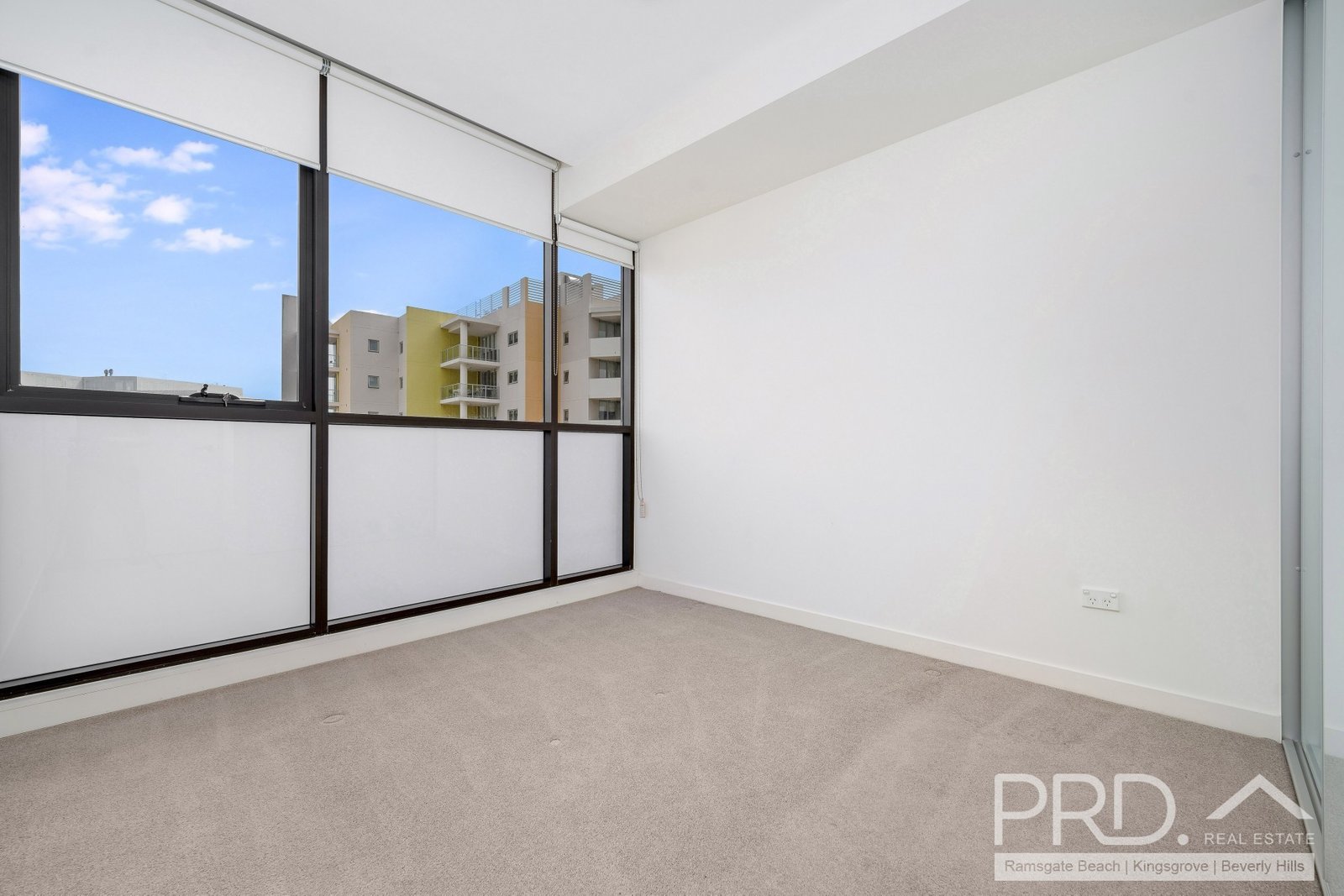403/31 Treacy Street HURSTVILLE 3