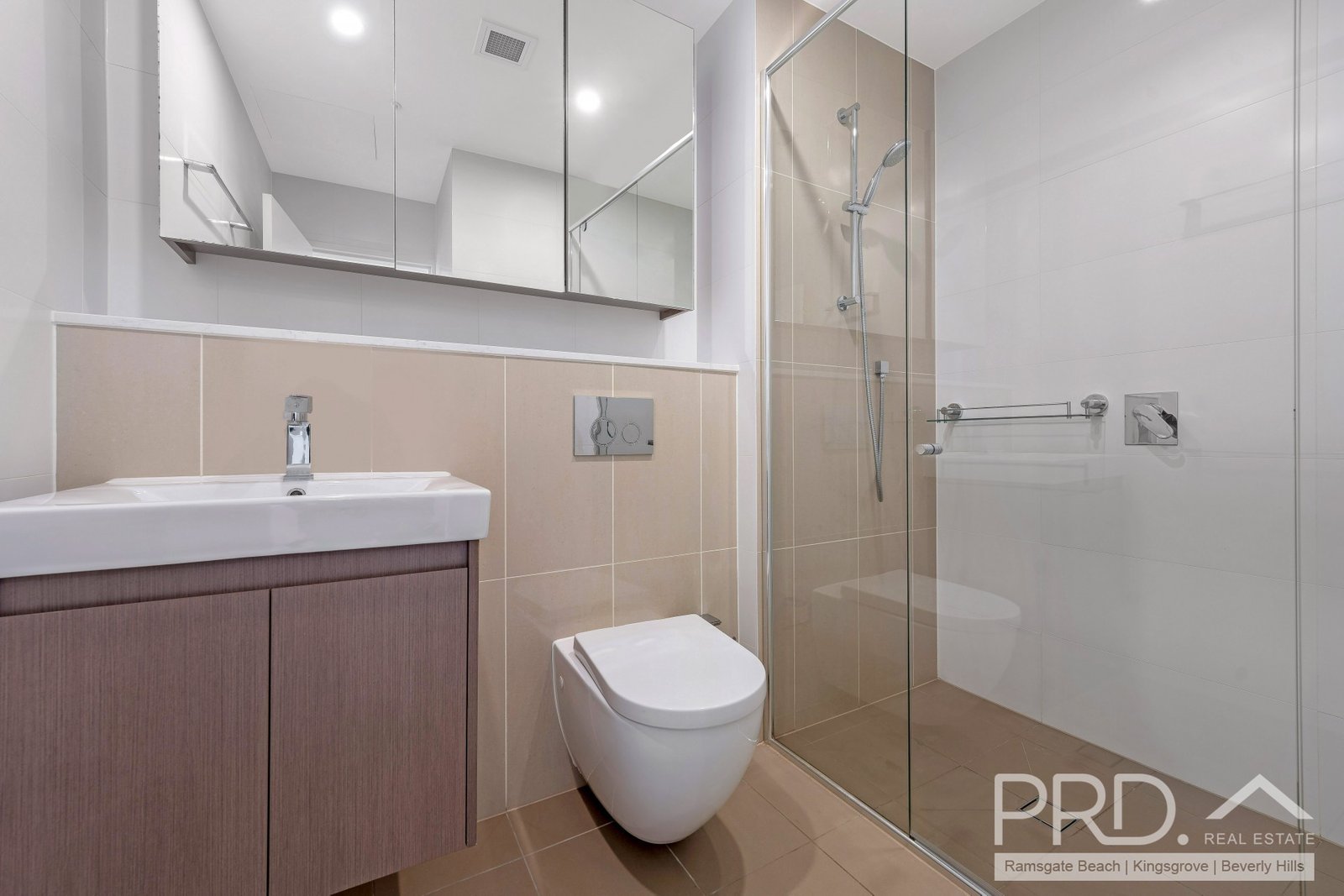 403/31 Treacy Street HURSTVILLE 5