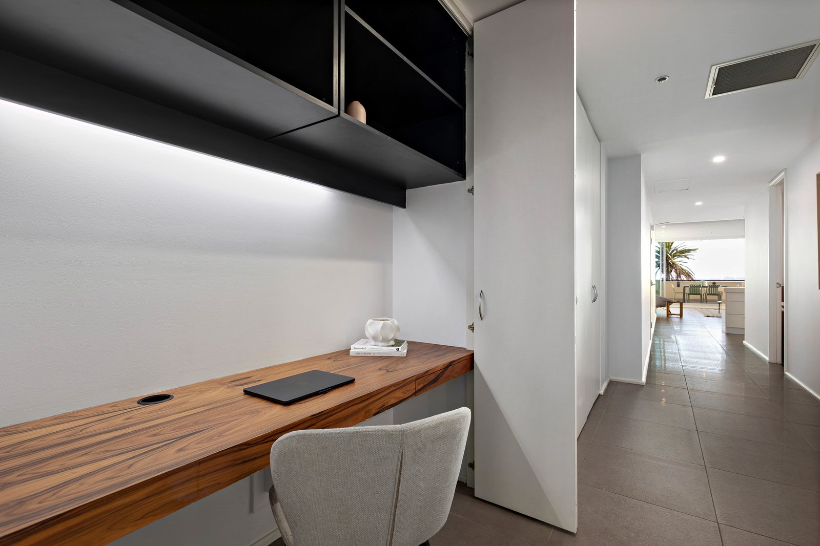 403/62 Beach Street, Port Melbourne, 3207