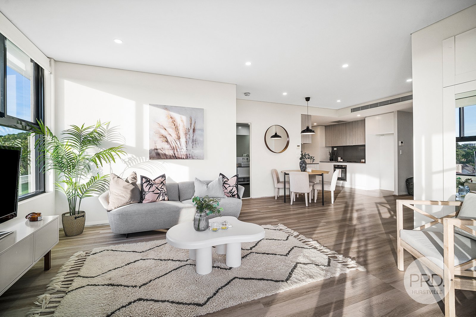 403/9 Derwent Street SOUTH HURSTVILLE 2
