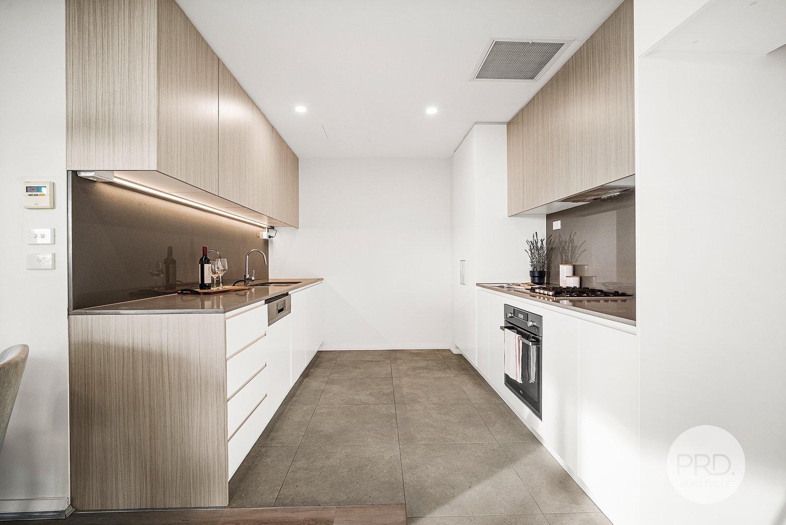 403/9 Derwent Street SOUTH HURSTVILLE 3