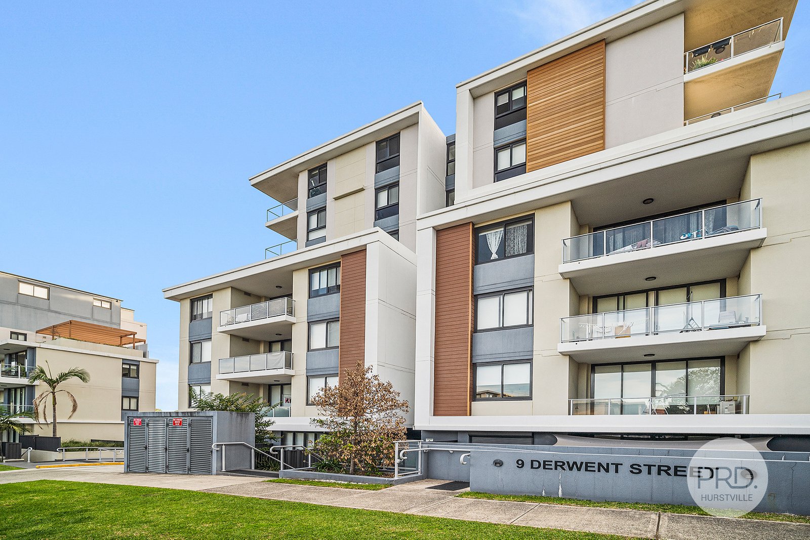 403/9 Derwent Street SOUTH HURSTVILLE 8