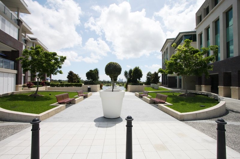 4039/3027 The Boulevard CARRARA 10