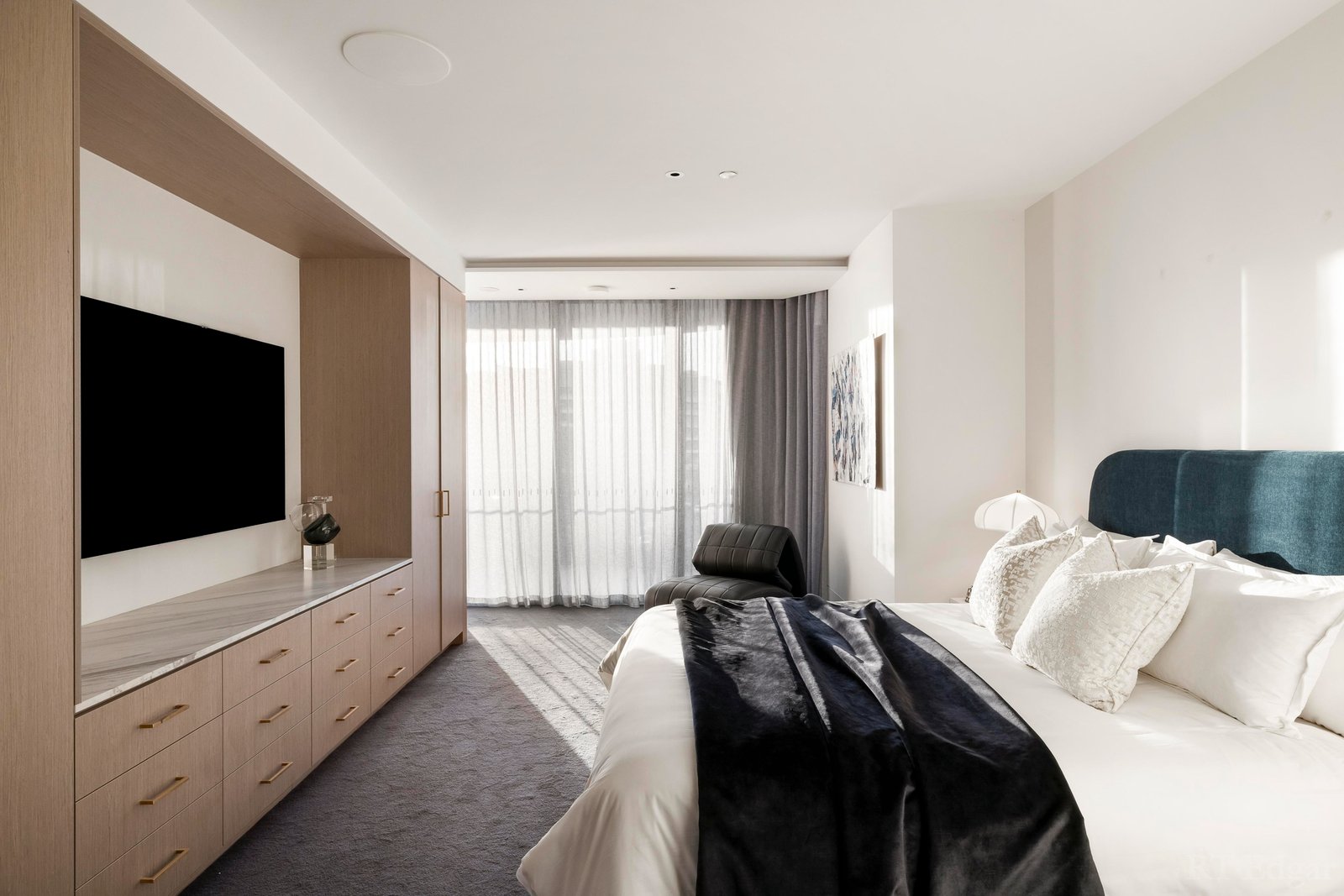 Real Estate and Property in 403G/14-16 Esplanade , St Kilda, VIC