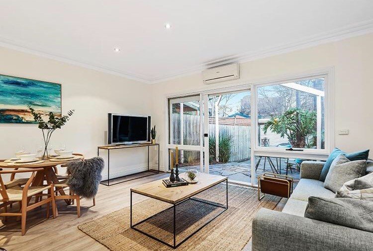Gallery: 404 Bay Street