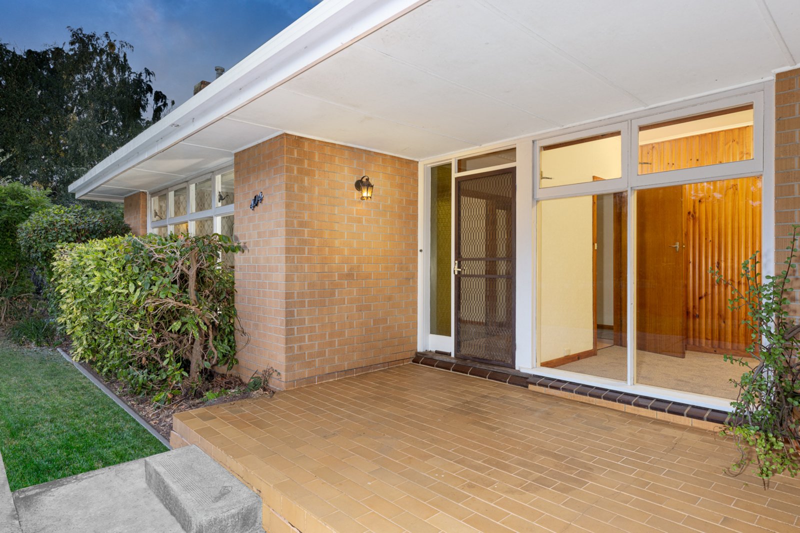 Gallery: 404 Leith Street