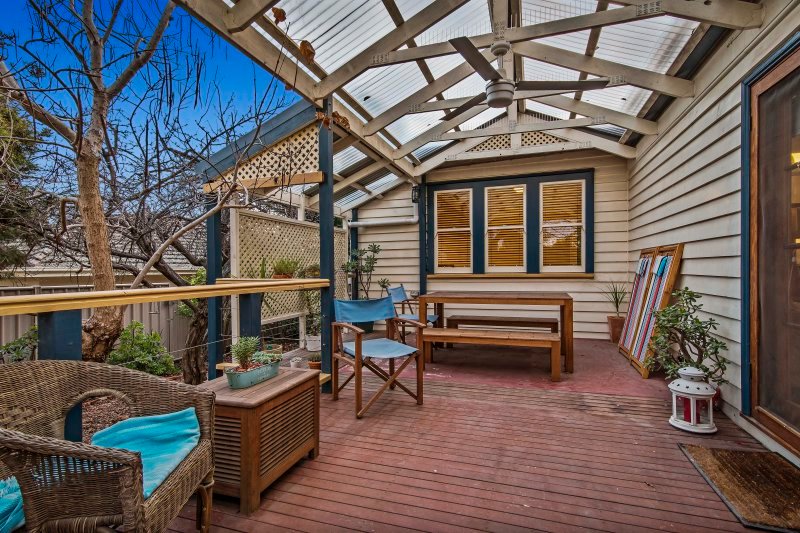 404 Napier Street WHITE HILLS 11