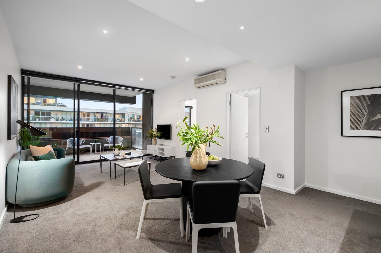 404/187-195 Graham Street, Port Melbourne, 3207