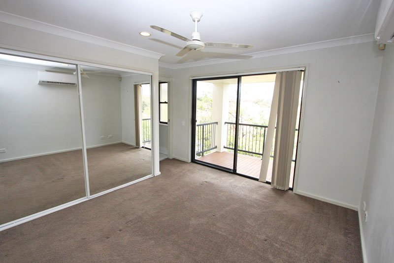 404/2 Gentian Drive ARUNDEL 6