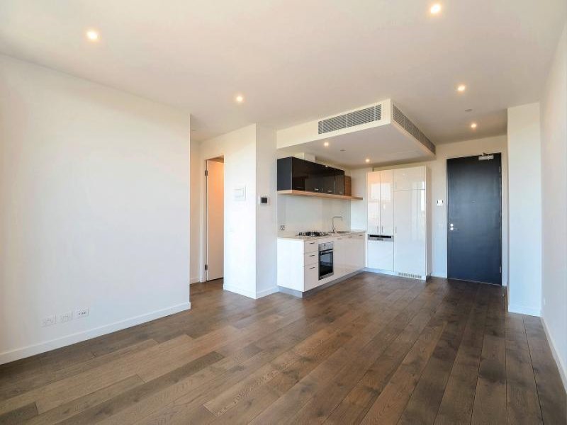 Gallery: 4.04/222 Bay Road
