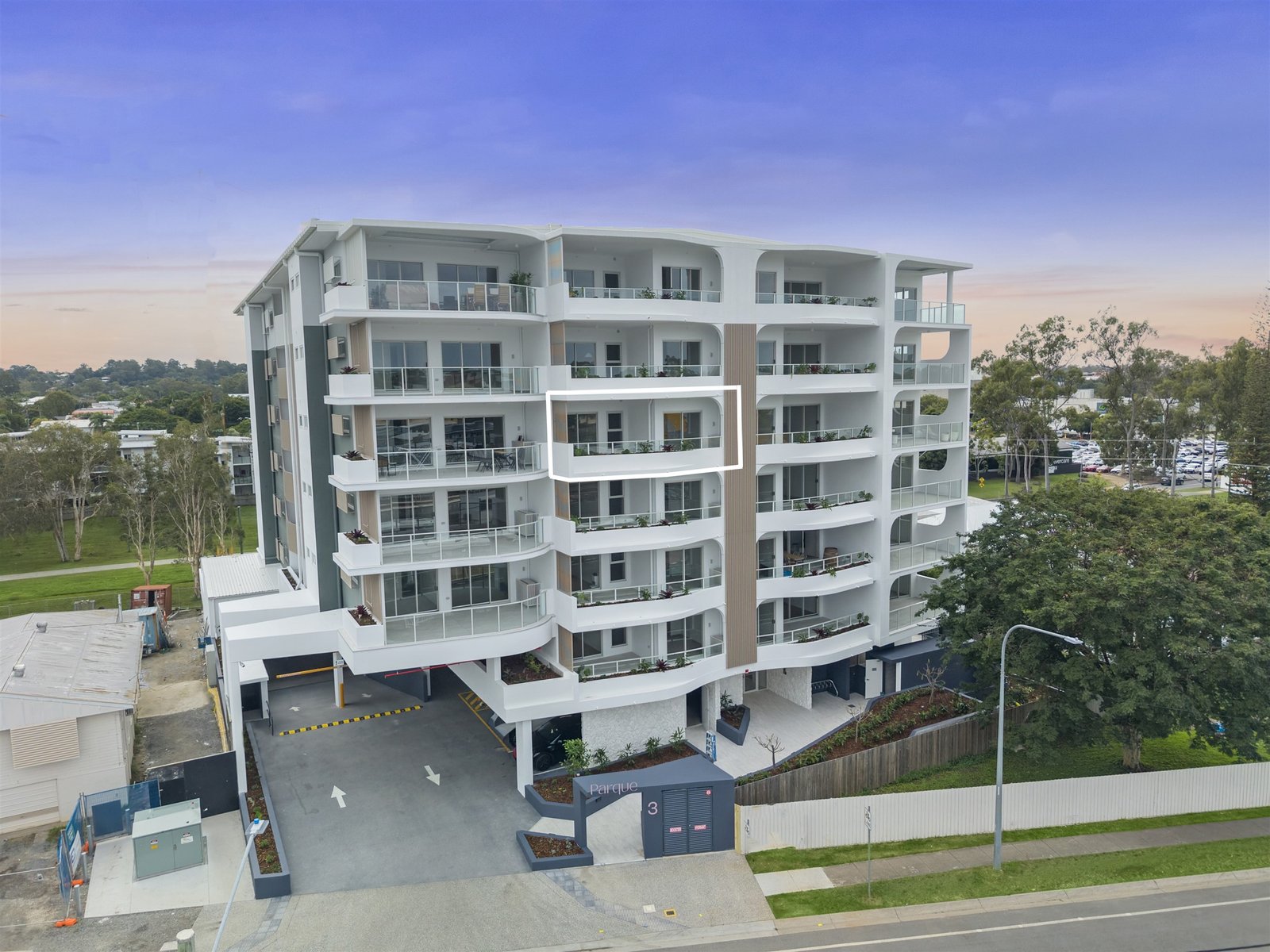 404/3 McConaghy Street MITCHELTON 1