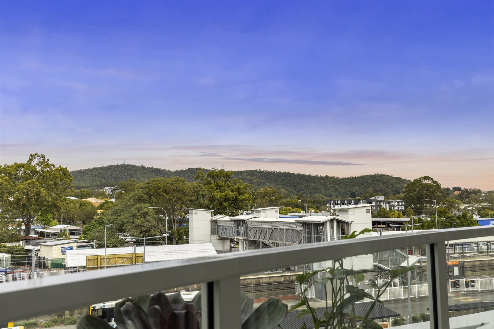 404/3 McConaghy Street MITCHELTON 8