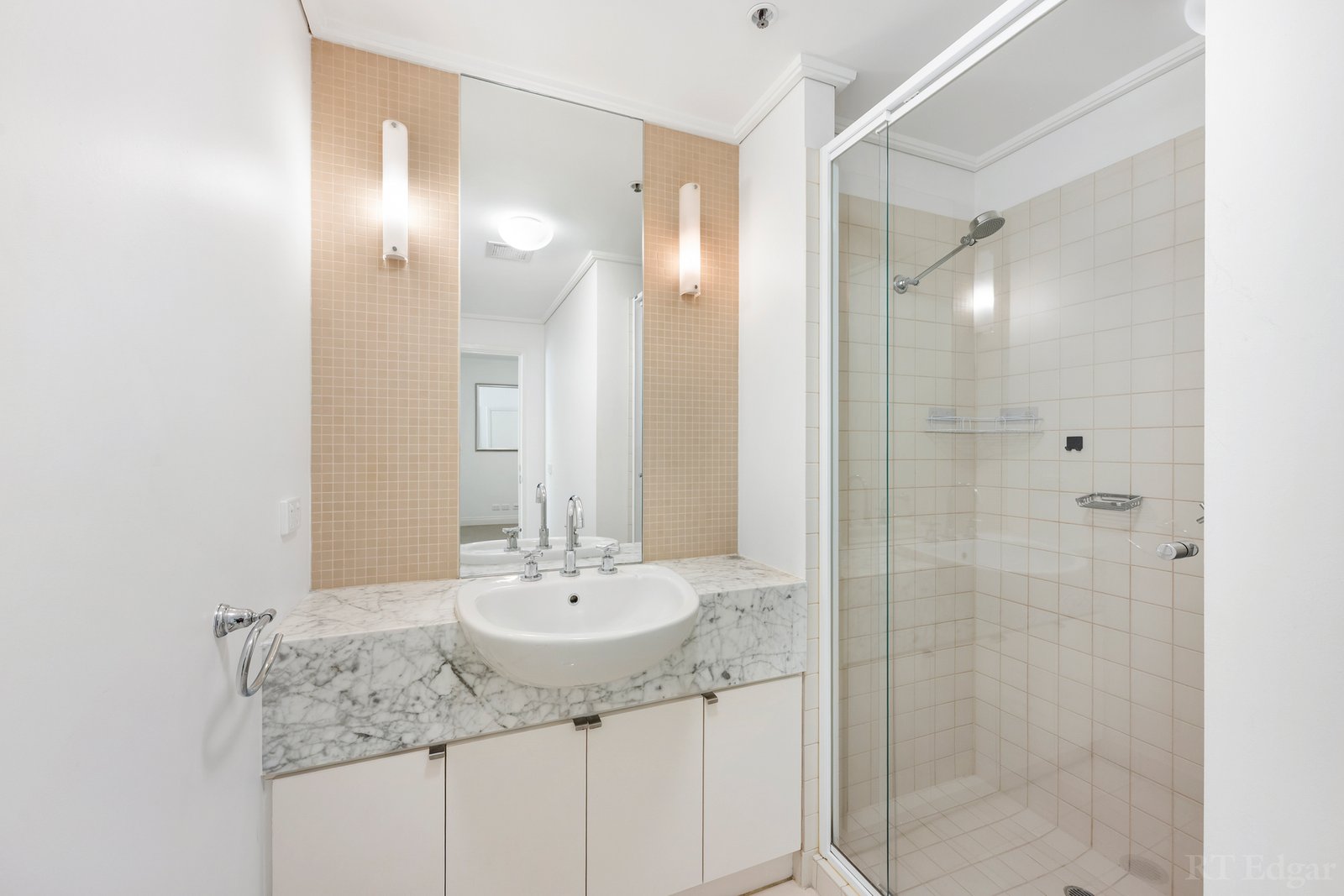 Real Estate and Property in 404/360 St Kilda Road, Melbourne, VIC