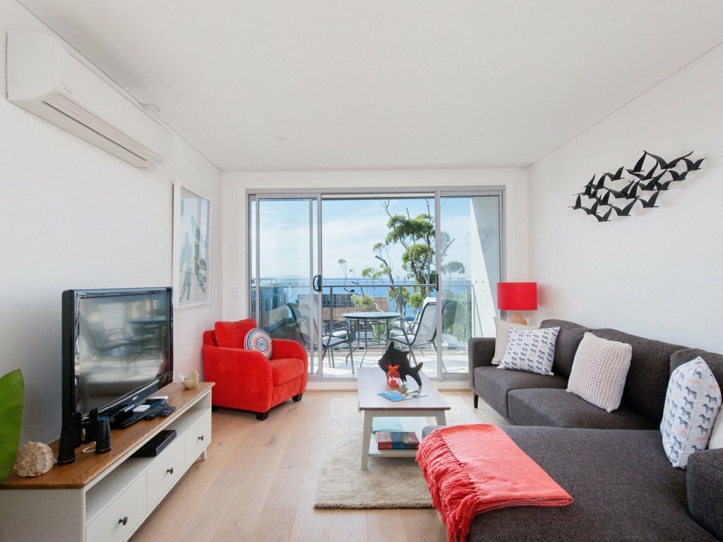 404/4-8 Bullecourt Street SHOAL BAY 5