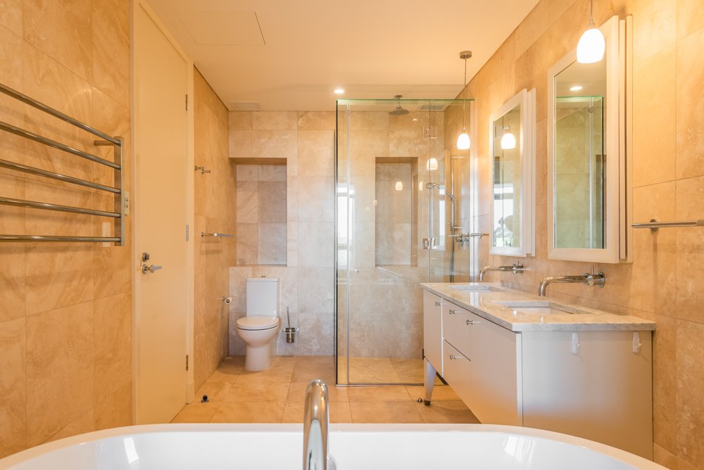 404/40 St Quentin Avenue CLAREMONT 17