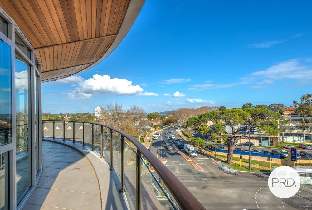 404/40 St Quentin Avenue CLAREMONT 4