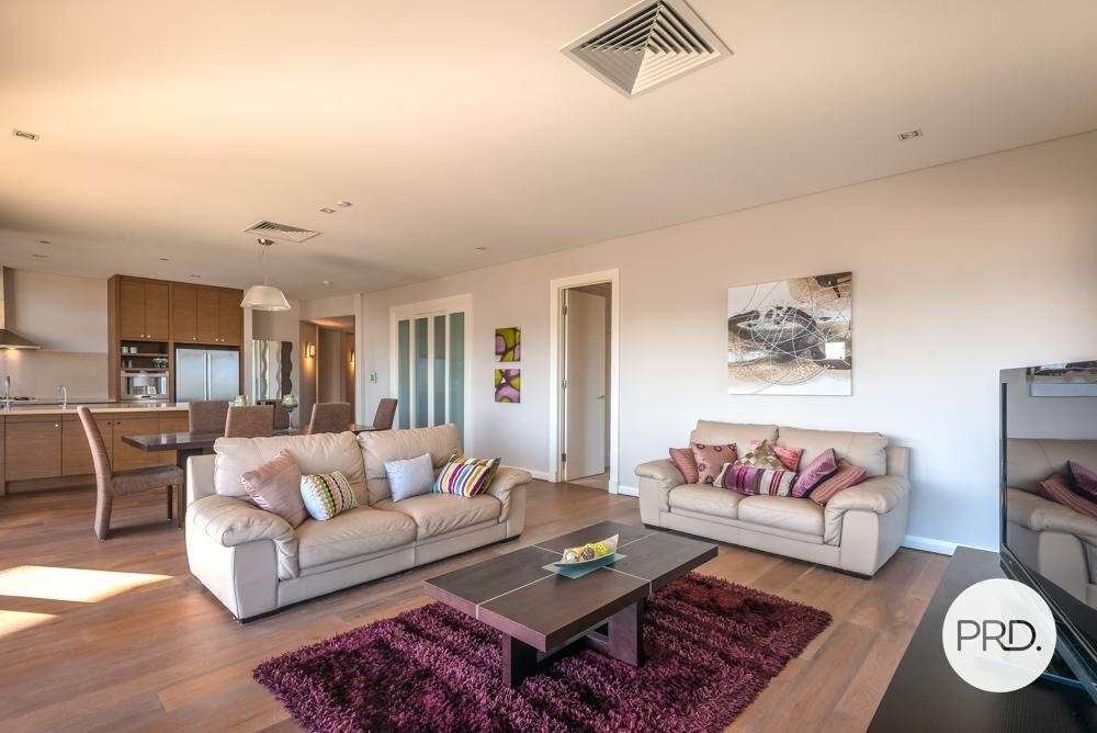 404/40 St Quentin Avenue CLAREMONT 11