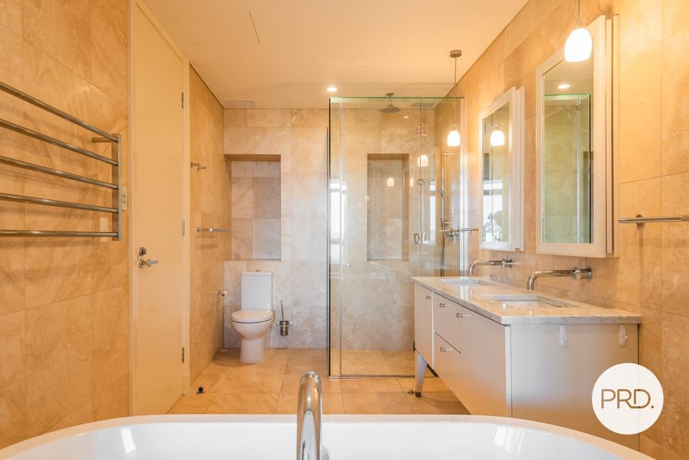 404/40 St Quentin Avenue CLAREMONT 17