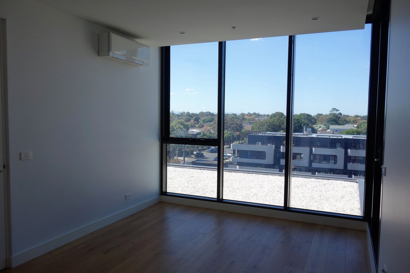 Gallery: 404/427 Hampton Street