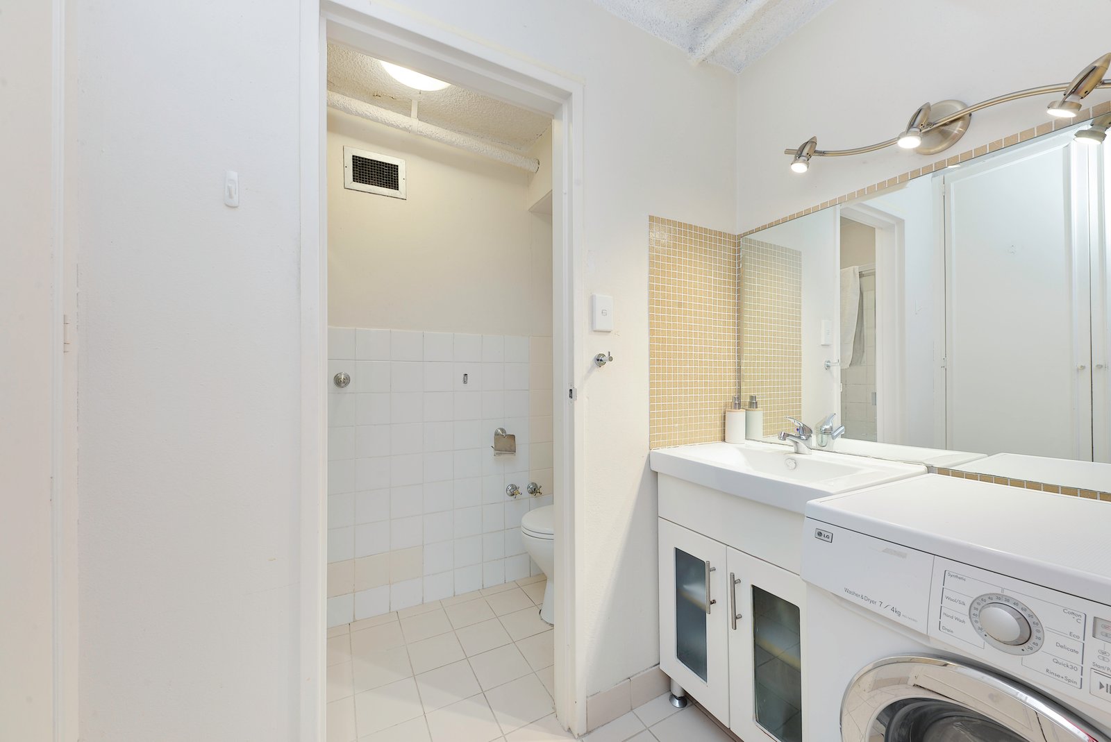 404/79-85 Oxford Street BONDI JUNCTION 5