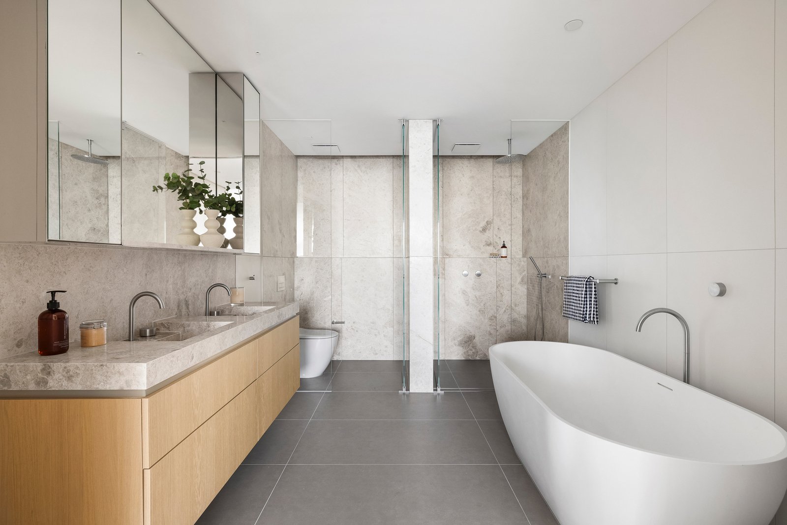 404/83 Bay Street, Brighton, 3186