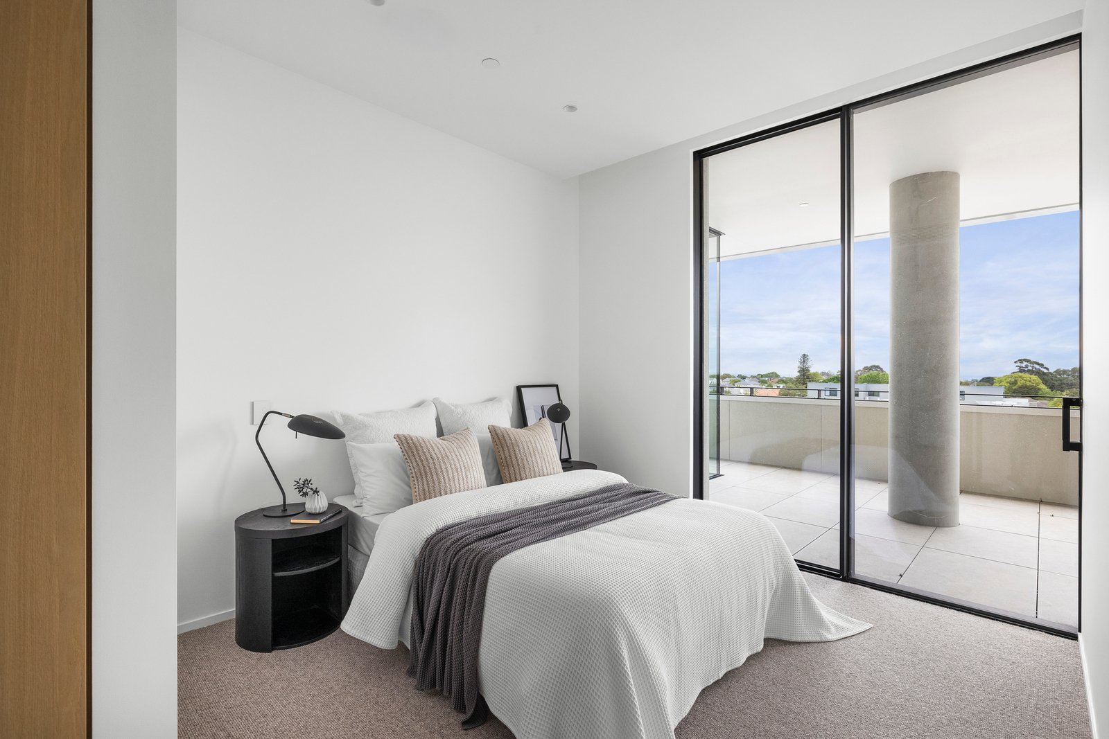 404/83 Bay Street, Brighton, 3186