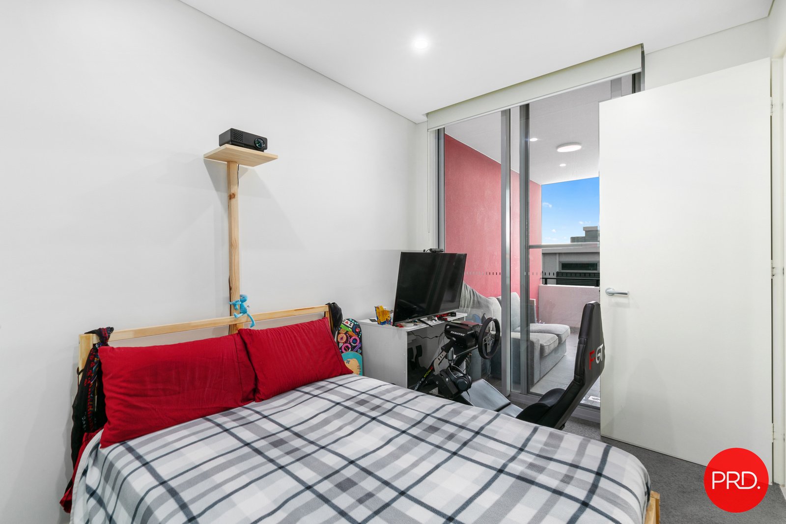 404/843 New Canterbury Rd  DULWICH HILL 11