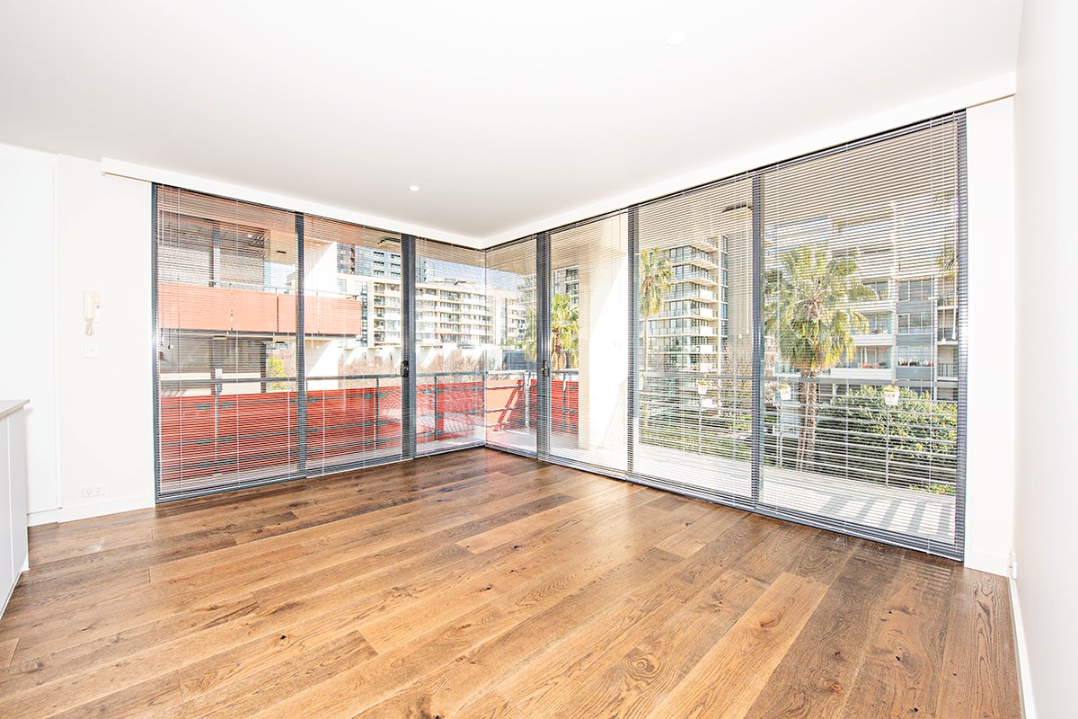 Gallery: 404/99 River Street