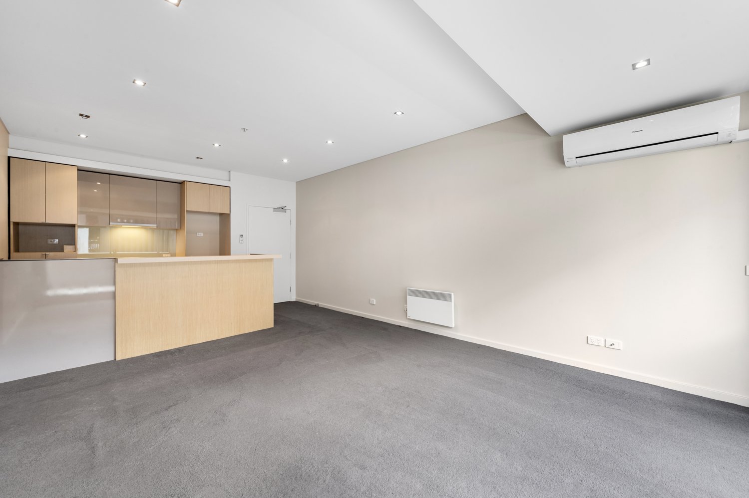 Gallery: 404G/93 Dow Street