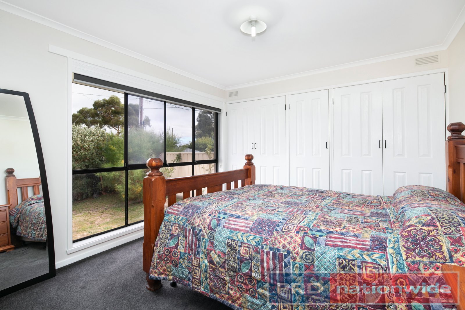 405 Richards Street CANADIAN 3