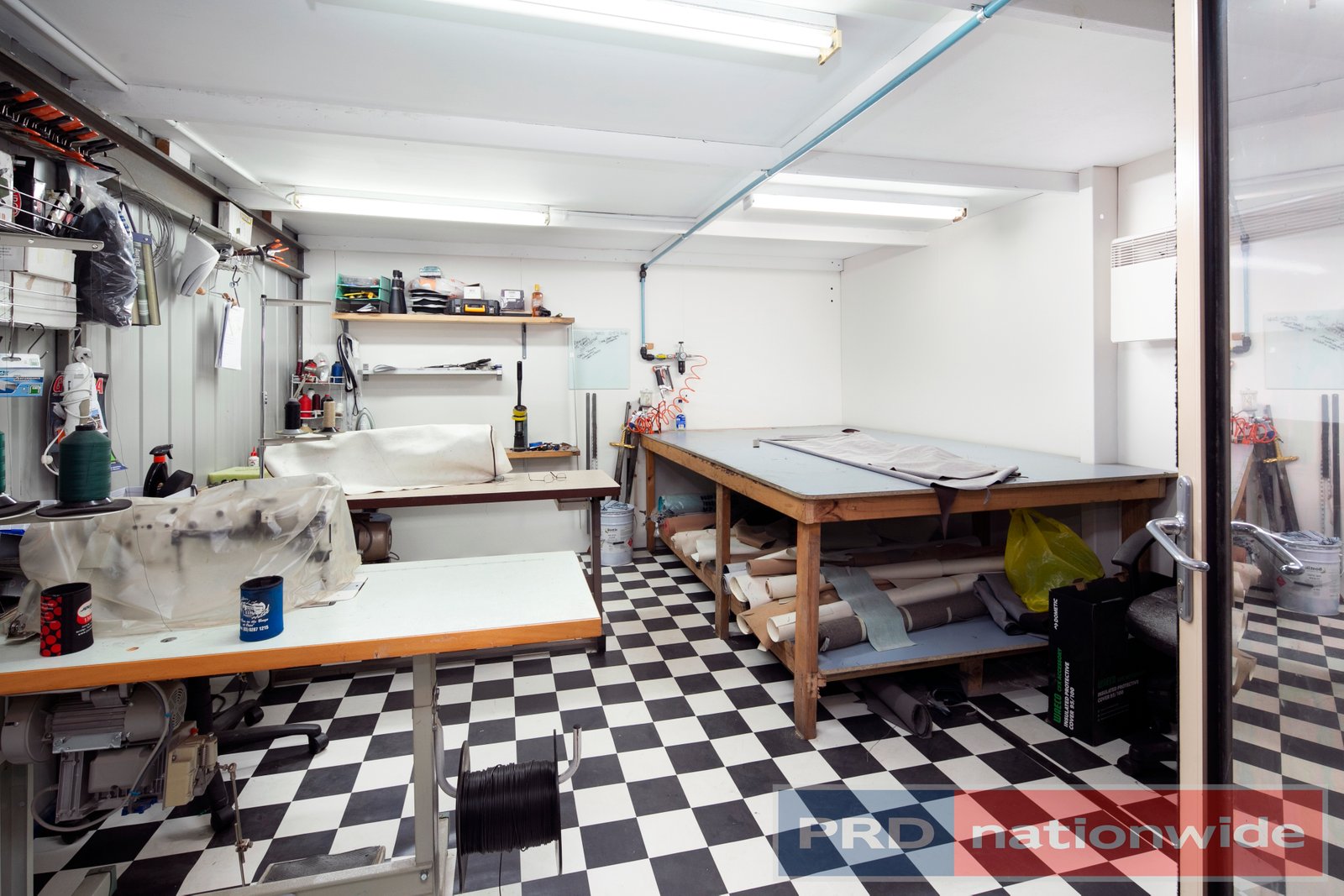 405 Richards Street CANADIAN 17