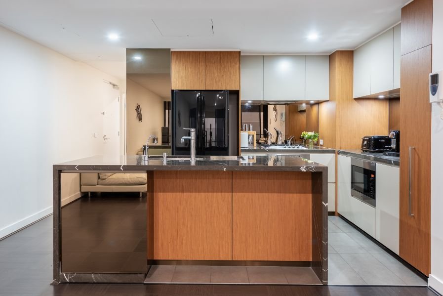 Gallery: 405/108 Bay Street