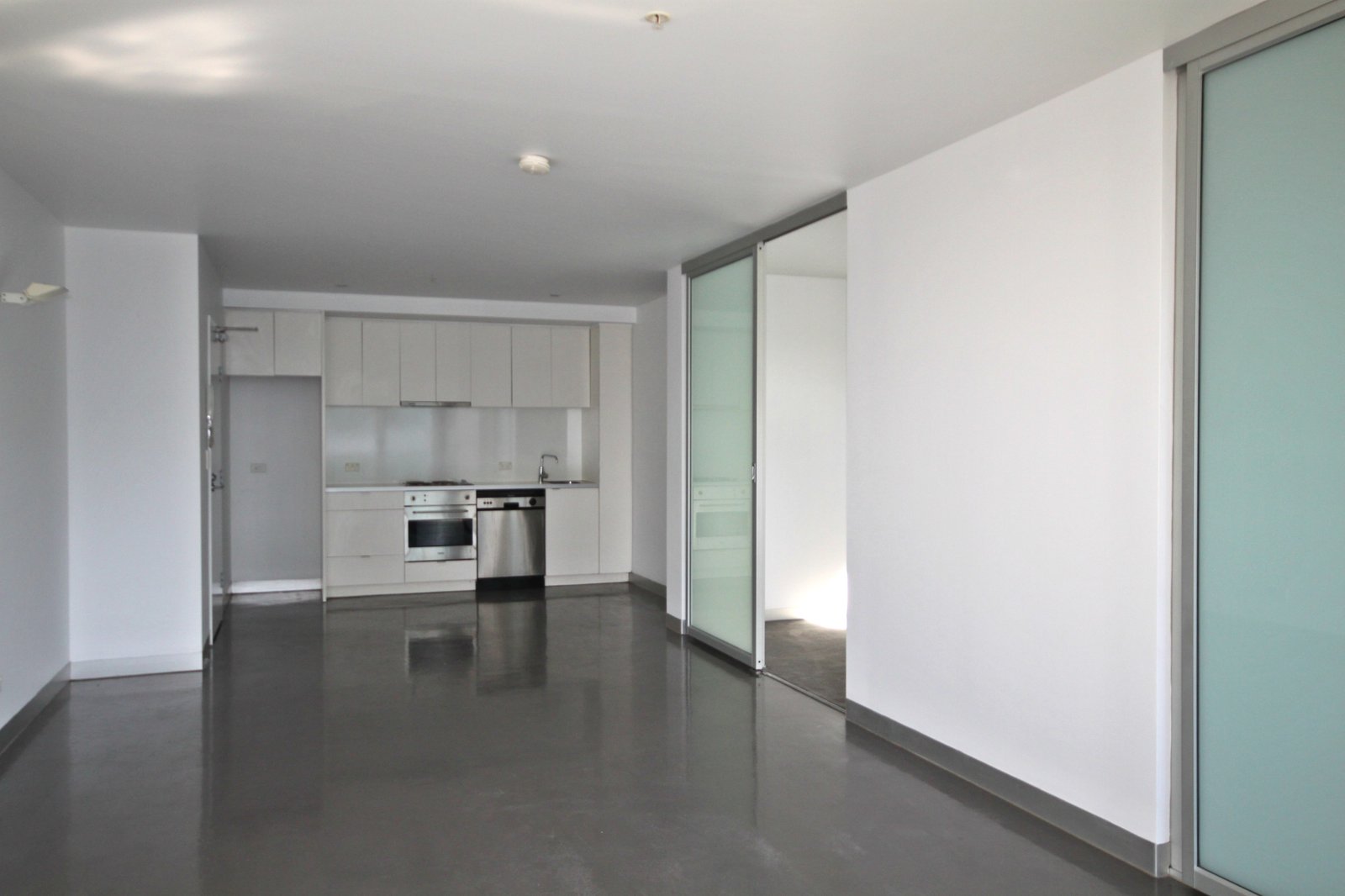 Gallery: 405/25 Pickles Street
