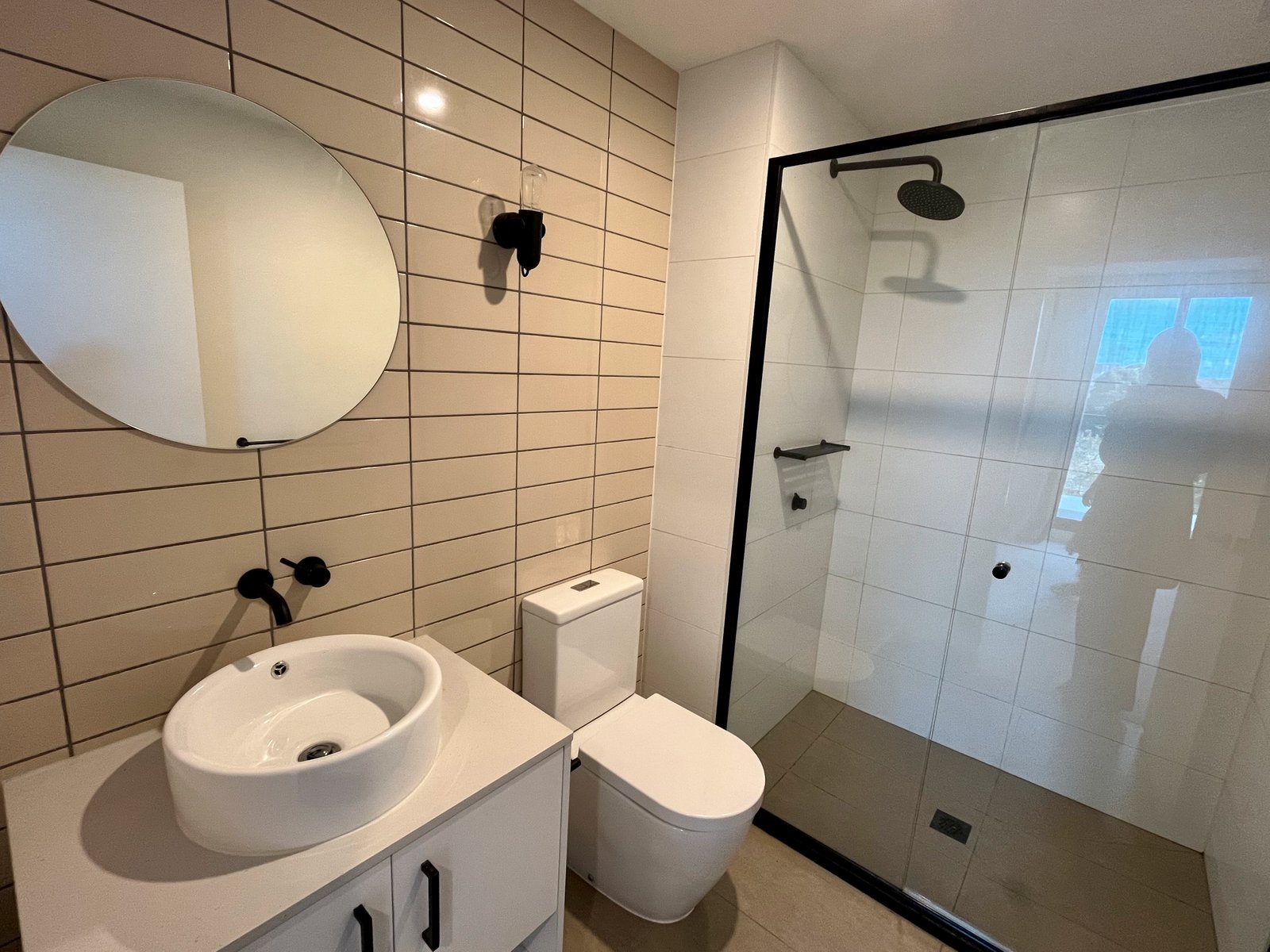 Gallery: 405/28 Swindon Road