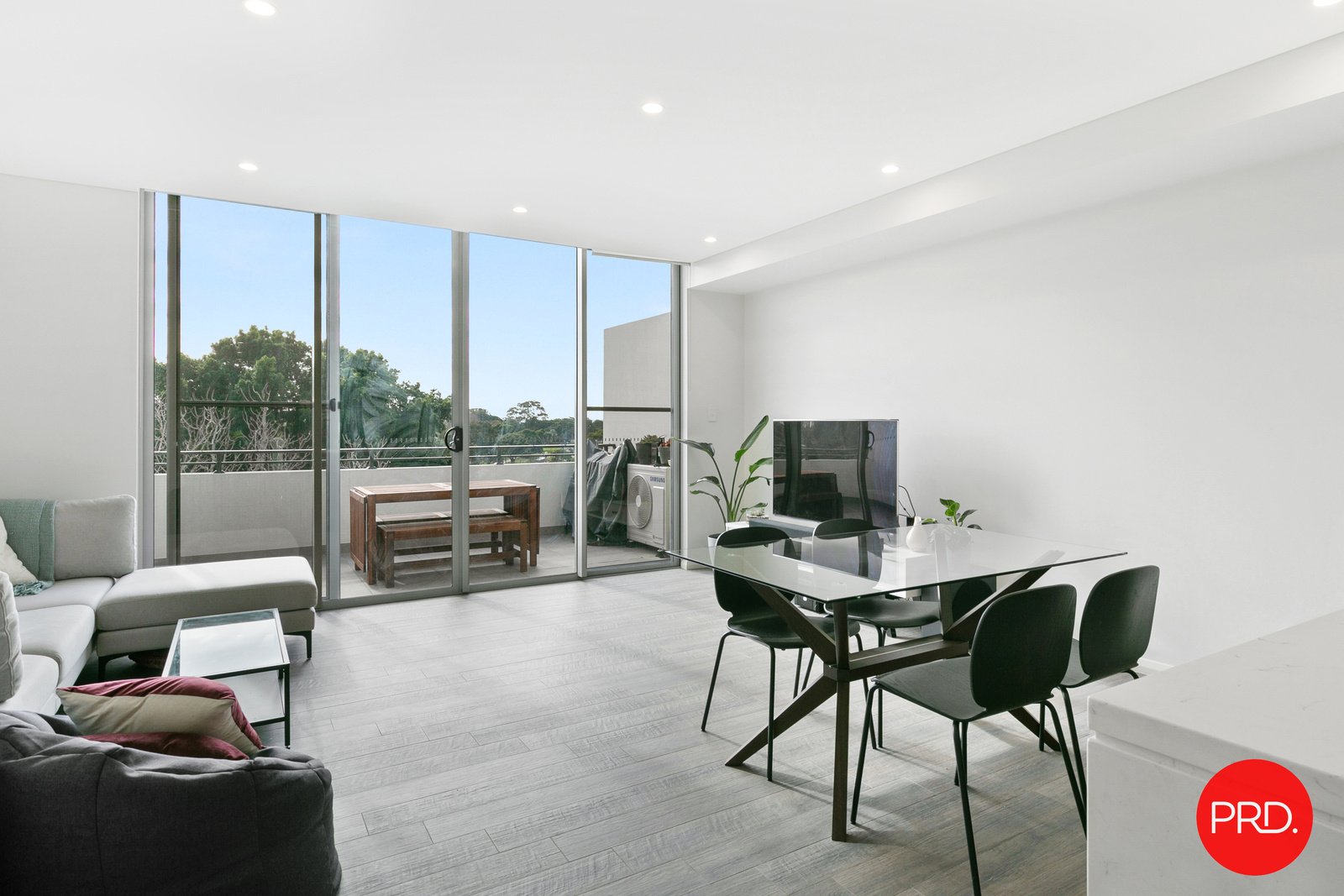 405/843 New Canterbury Rd  DULWICH HILL 2