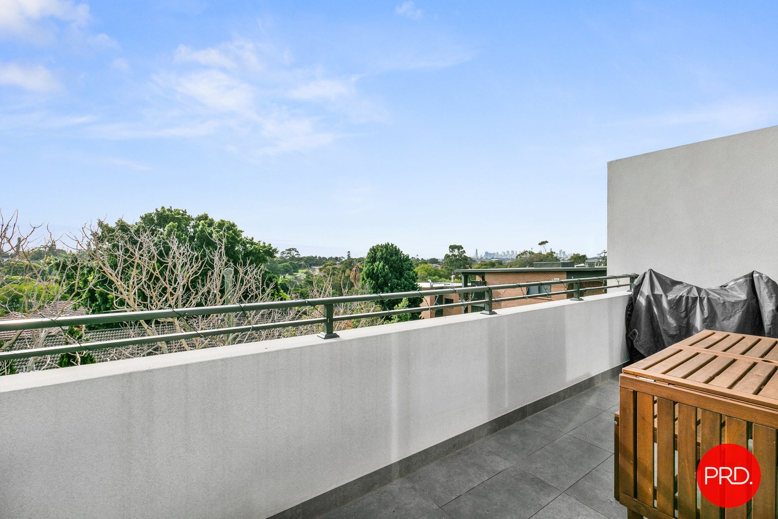 405/843 New Canterbury Rd  DULWICH HILL 4