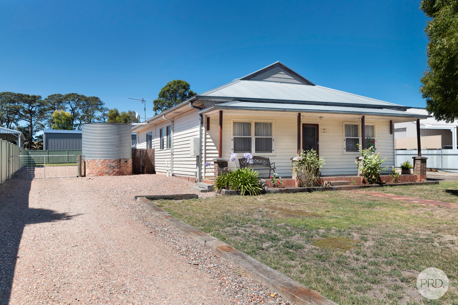 406 High Street LEARMONTH 3
