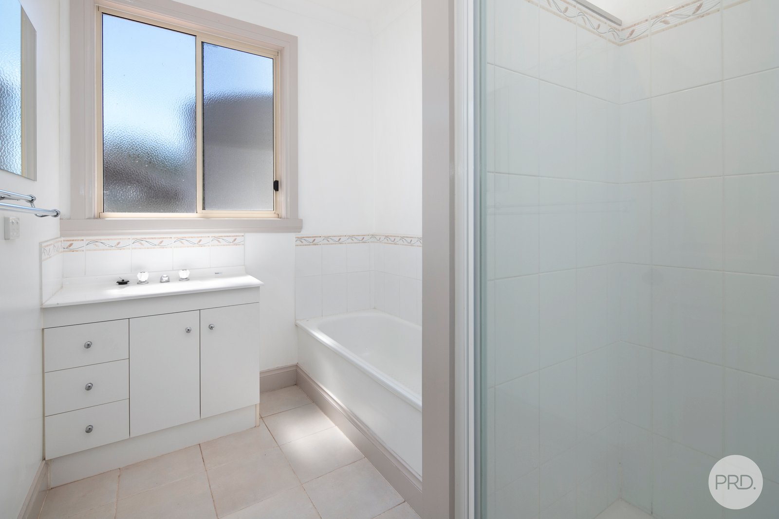 406 High Street LEARMONTH 14