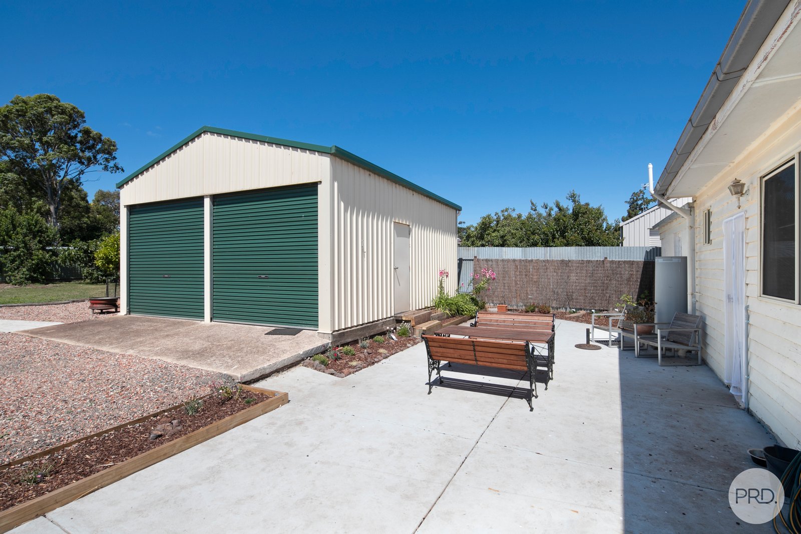 406 High Street LEARMONTH 17