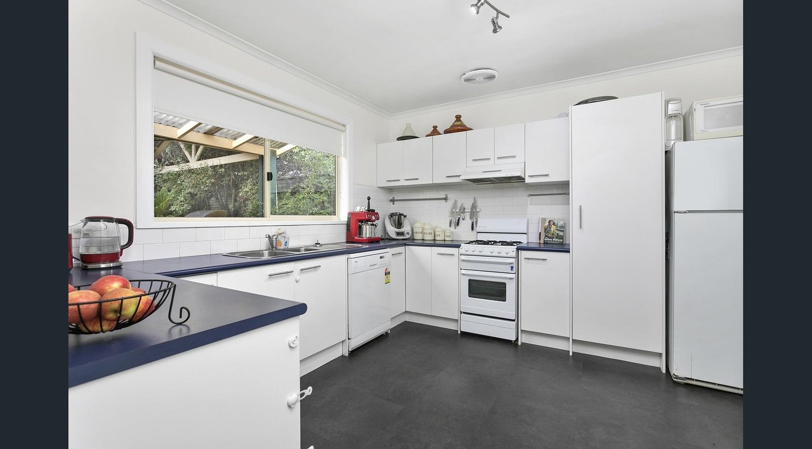 406 Macarthur Street SOLDIERS HILL 5